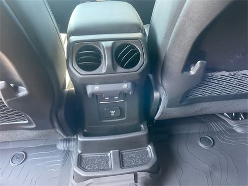 New 2025 Jeep Wrangler Unlimited Rubicon 392 image 16