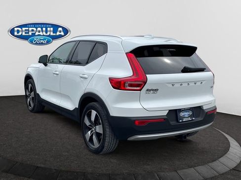 Used 2021 Volvo XC40 T5 Momentum AWD/4WD image 3