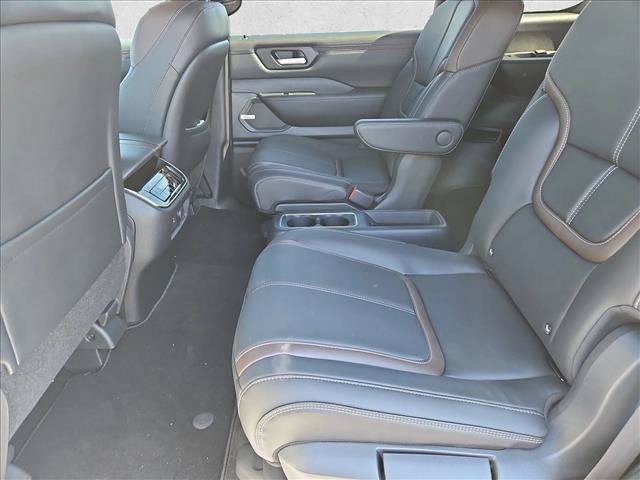 New 2026 Nissan Armada SL w/ Captain's Chari Seat Package AWD/4WD image 16