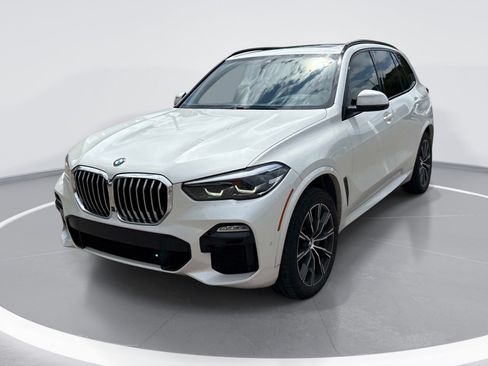 Used 2019 BMW X5 xDrive40i w/ M Sport Package AWD/4WD image 3