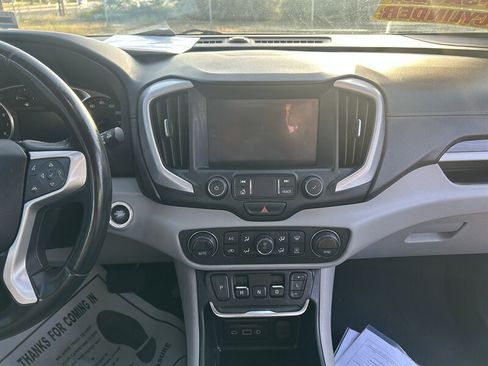 Used 2019 GMC Terrain SLT image 23