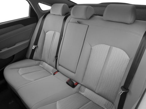 Used 2016 Hyundai Sonata SE FWD image 8
