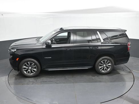 Used 2022 Chevrolet Tahoe LT w/ Luxury Package AWD/4WD image 40