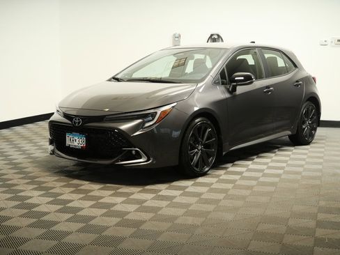 Used 2026 Toyota Corolla XSE image 3