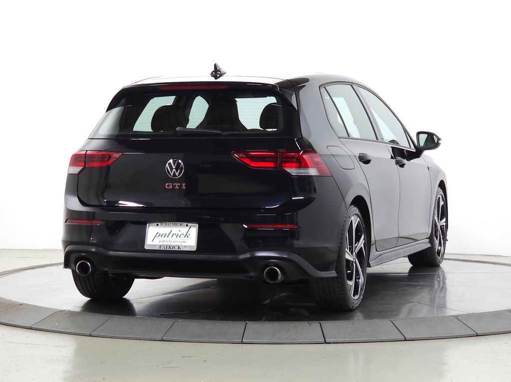 Used 2024 Volkswagen GTI SE FWD image 9