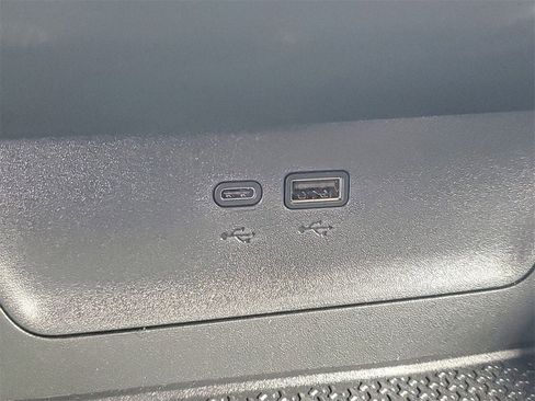 New 2026 Chevrolet Equinox LT w/ Convenience Package II image 27