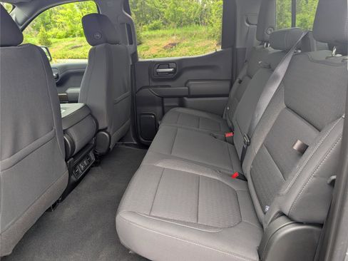 Used 2021 Chevrolet Silverado 1500 LT w/ Convenience Package II AWD/4WD image 14