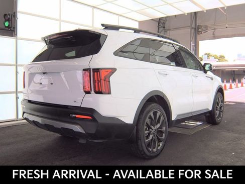 Used 2023 Kia Sorento SX Prestige AWD/4WD image 4