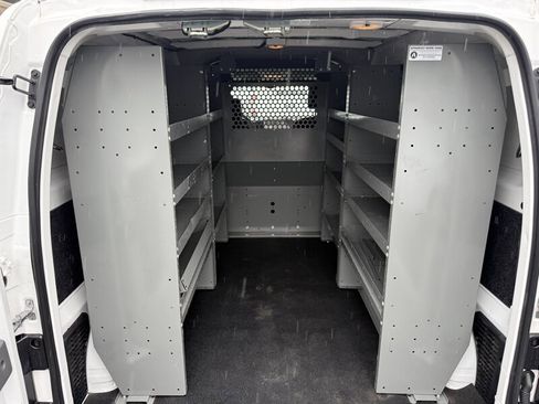 Used 2020 Nissan NV200 SV image 4