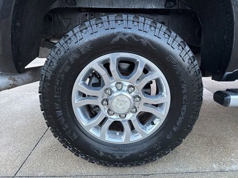 Used 2018 RAM 3500 Laramie image 53