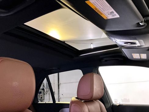 Used 2024 Mercedes-Benz GLE 450 4MATIC image 14