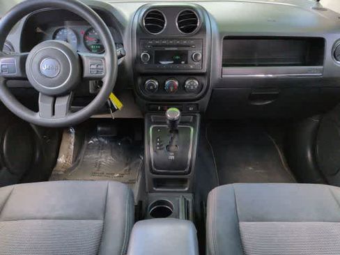 Used 2012 Jeep Compass Sport FWD image 15