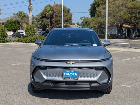 Used 2026 Chevrolet Equinox EV LT image 8