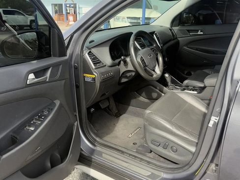 Used 2018 Hyundai Tucson Limited w/ Ultimate Package 02 image 9