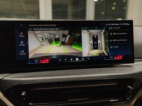 Used 2026 BMW 330i xDrive Sedan w/ Premium Package image 31