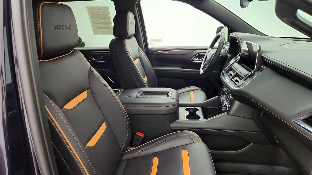 Used 2023 GMC Yukon AT4 AWD/4WD image 24