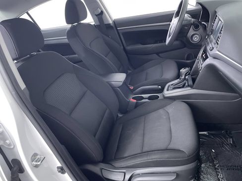 Used 2018 Hyundai Elantra SEL FWD image 23