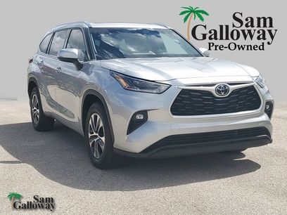 Used 2021 Toyota Highlander XLE