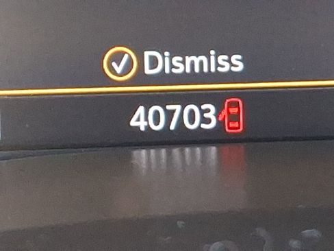 Used 2020 Chevrolet Colorado ZR2 image 24