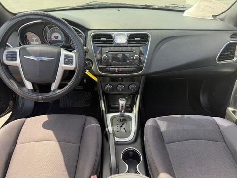 Used 2013 Chrysler 200 Touring FWD image 14