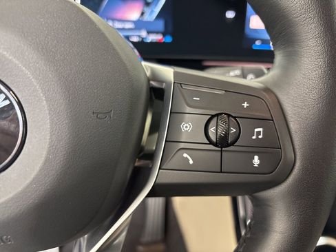 Certified 2025 BMW X1 xDrive28i w/ Technology Package image 18