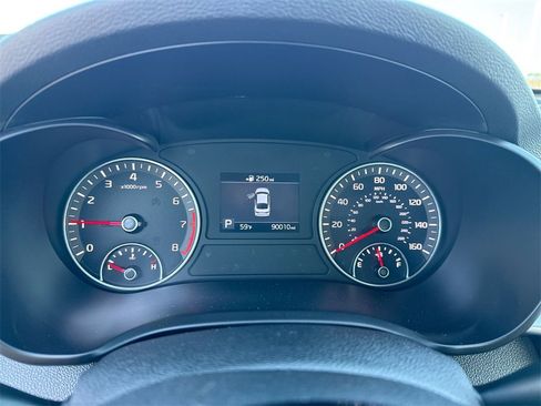 Used 2020 Kia Optima LX image 22