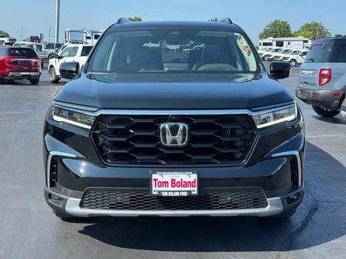 Used 2023 Honda Pilot Elite image 9