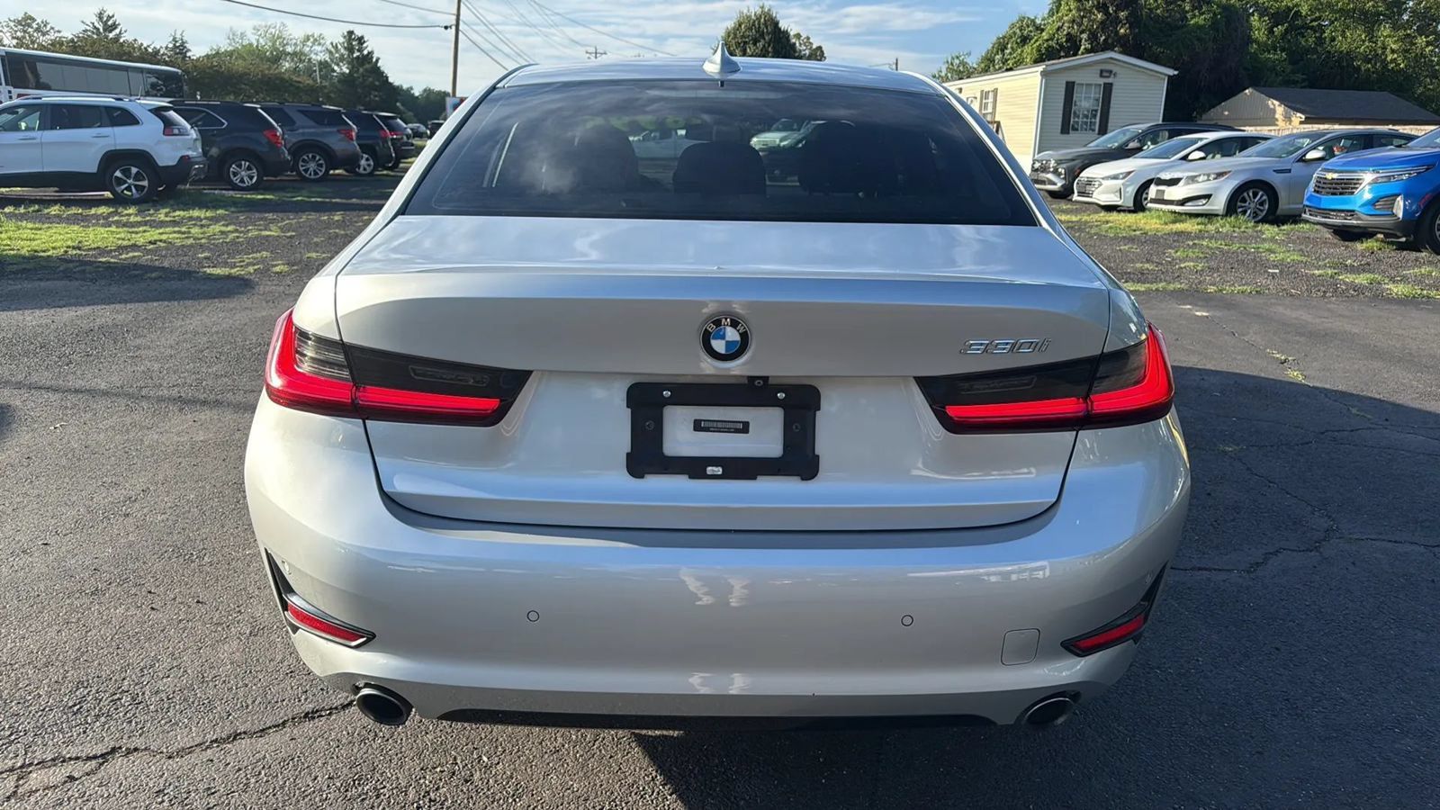 Used 2019 BMW 330i Sedan w/ Convenience Package RWD image 5