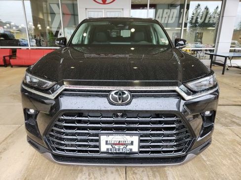 New 2026 Toyota Grand Highlander AWD image 5