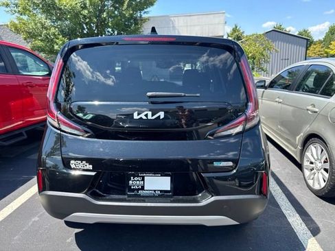 Certified 2023 Kia Soul EX FWD image 4
