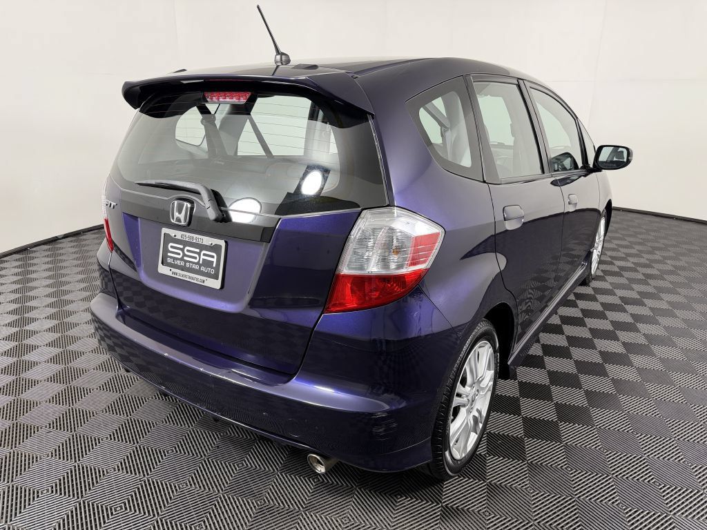 Used 2010 Honda Fit Sport image 6