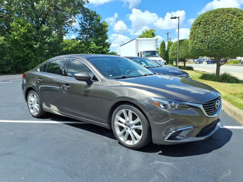 Used 2016 MAZDA MAZDA6 Touring w/ Touring Technology Package FWD image 2
