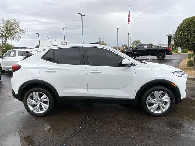 Used 2025 Buick Encore GX Preferred FWD image 2