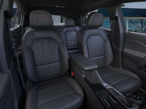 New 2025 Buick Envista Avenir image 16