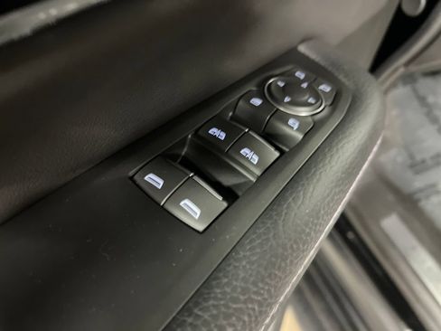 Certified 2025 GMC Yukon Denali AWD/4WD image 17