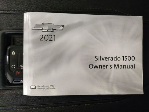Used 2021 Chevrolet Silverado 1500 LTZ w/ LTZ Premium Package AWD/4WD image 37