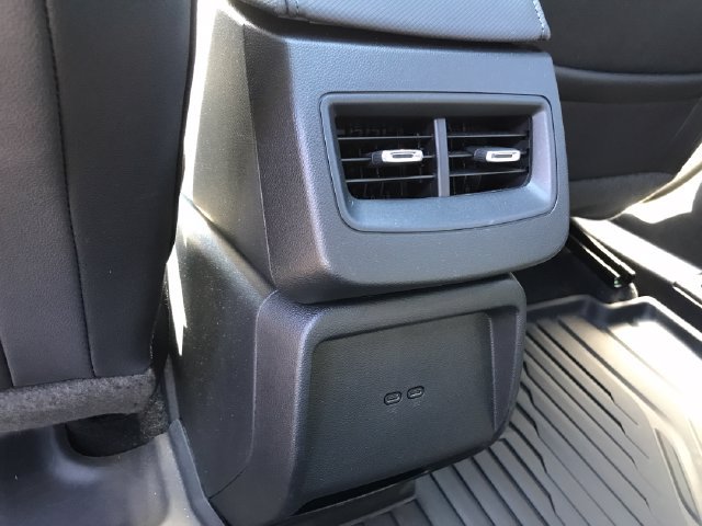 Used 2025 Chevrolet Equinox EV RS FWD image 21