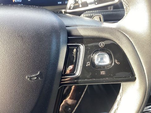 Used 2023 Lincoln Corsair AWD w/ Equipment Group 101A image 21