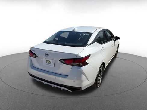 Used 2025 Nissan Versa SV image 14