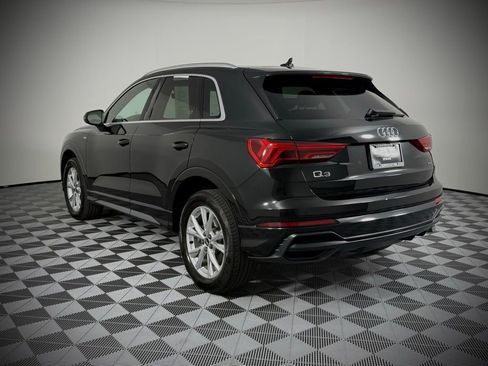 Used 2022 Audi Q3 2.0T Premium image 3