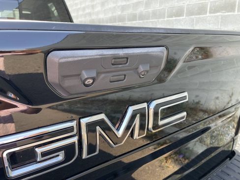 Used 2022 GMC Sierra 3500 Denali w/ Denali Ultimate Package AWD/4WD image 5