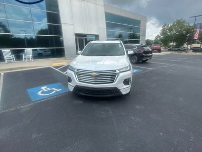Used 2023 Chevrolet Traverse Premier