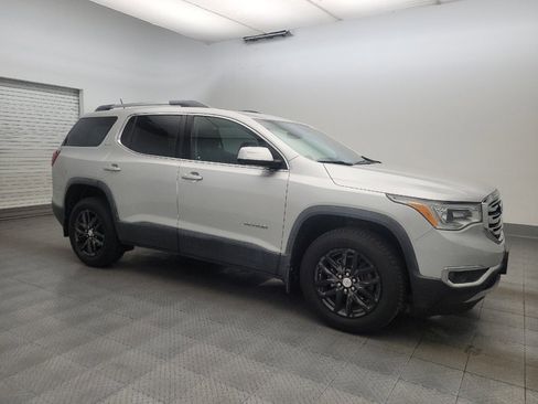 Used 2018 GMC Acadia SLT image 11