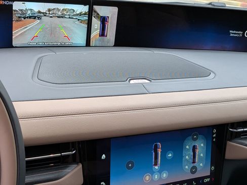 New 2026 Lincoln Navigator L Black Label image 26