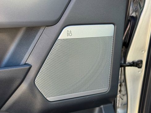 New 2025 Ford F150 Lightning Lariat image 34