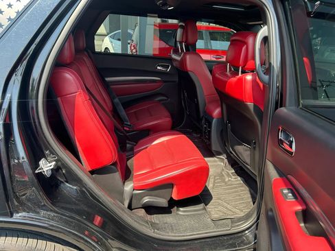 Used 2018 Dodge Durango R/T w/ Technology Group AWD/4WD image 7