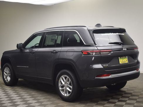 New 2026 Jeep Grand Cherokee Laredo X AWD/4WD image 12