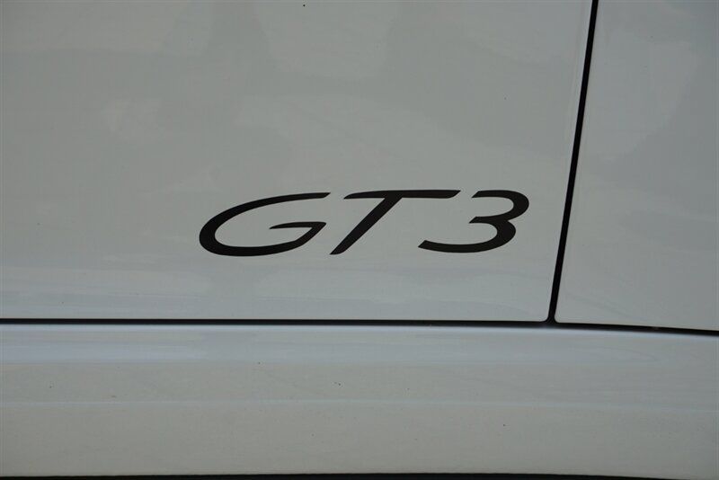 Used 2015 Porsche 911 GT3 RWD image 47