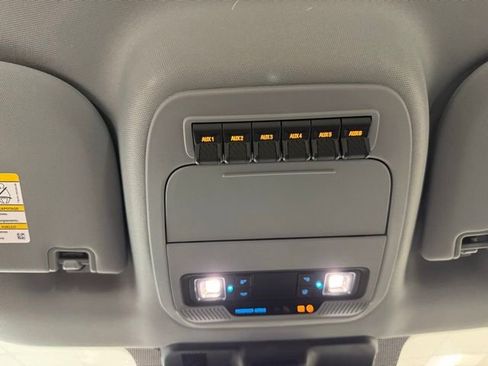 New 2026 Ford F250 XL w/ XL Chrome Package image 18