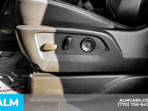 Used 2024 Chevrolet Tahoe High Country image 37